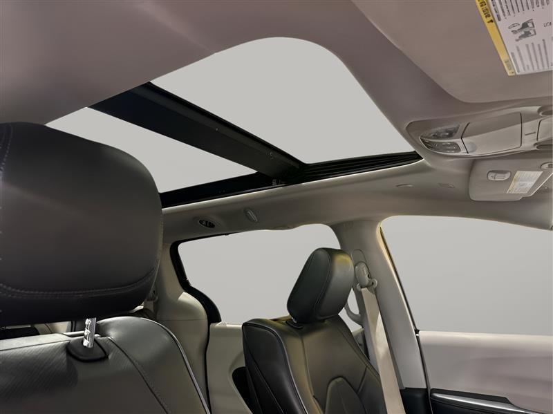 Chrysler Pacifica Limited 2019
