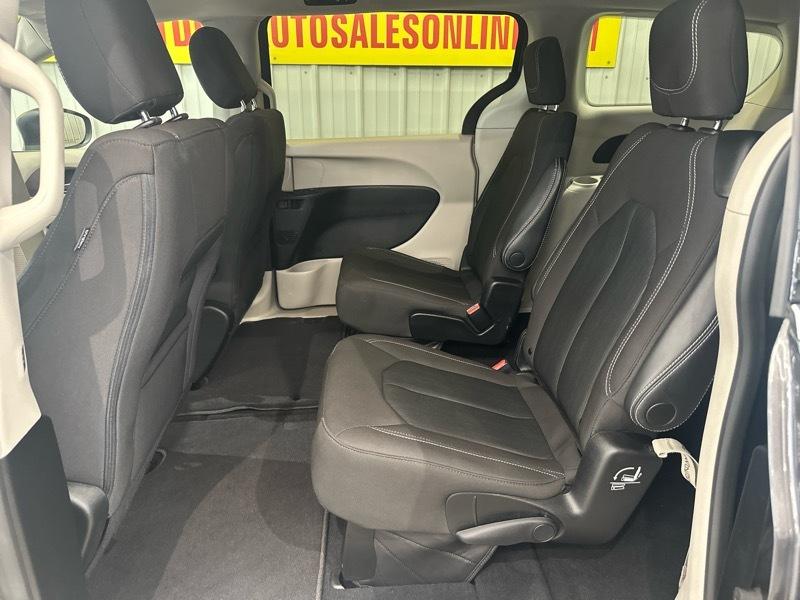 Chrysler Voyager LX 2023