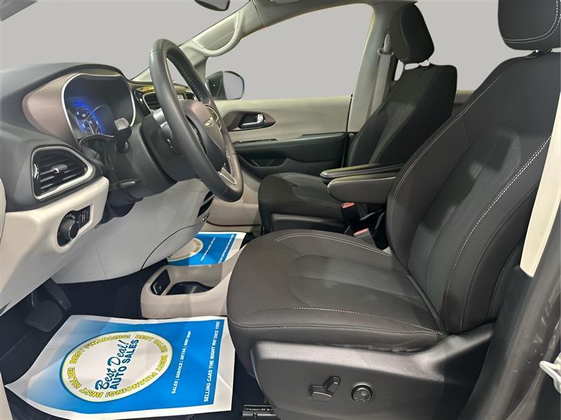 Chrysler Voyager LX 2023