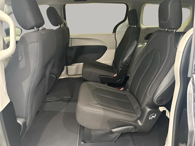 Chrysler Voyager LX 2023