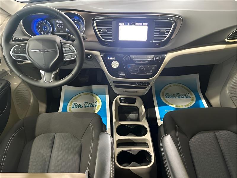Chrysler Voyager LX 2023