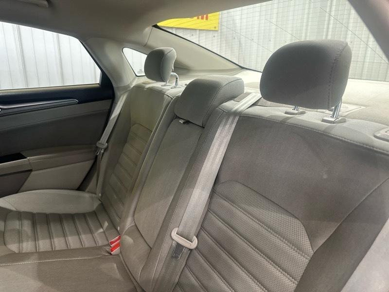 Ford Fusion Hybrid SE 2019