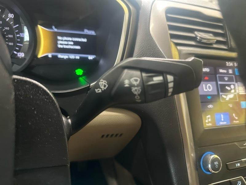 Ford Fusion Hybrid SE 2019