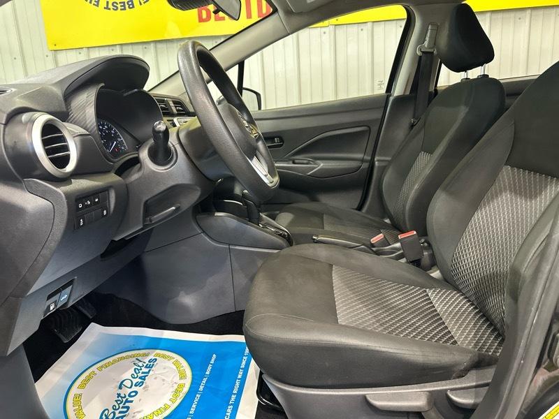 Nissan Versa S CVT 2021