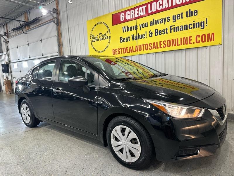 Nissan Versa S CVT 2021