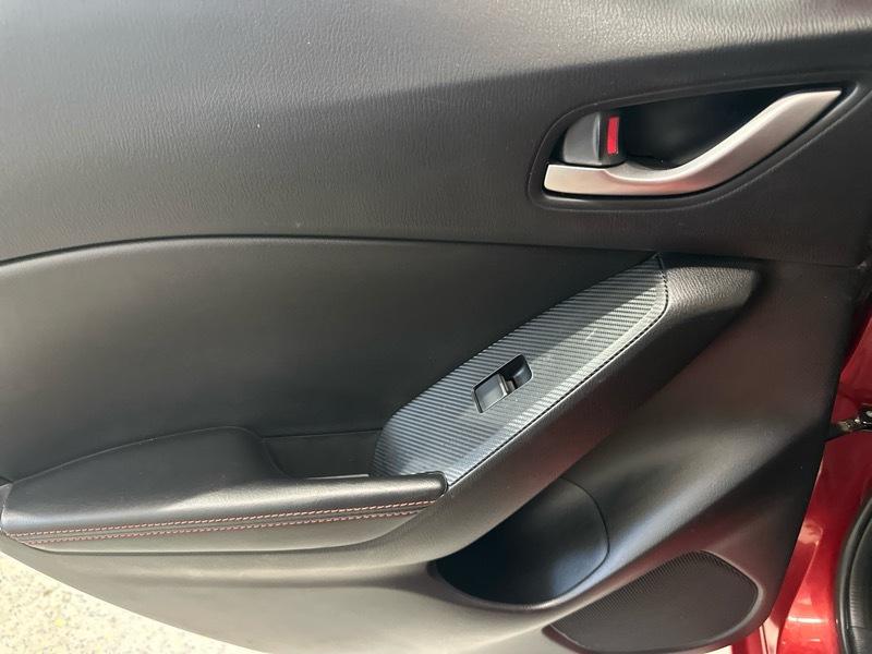 Mazda MAZDA3 i Grand Touring AT 5-Door 2014