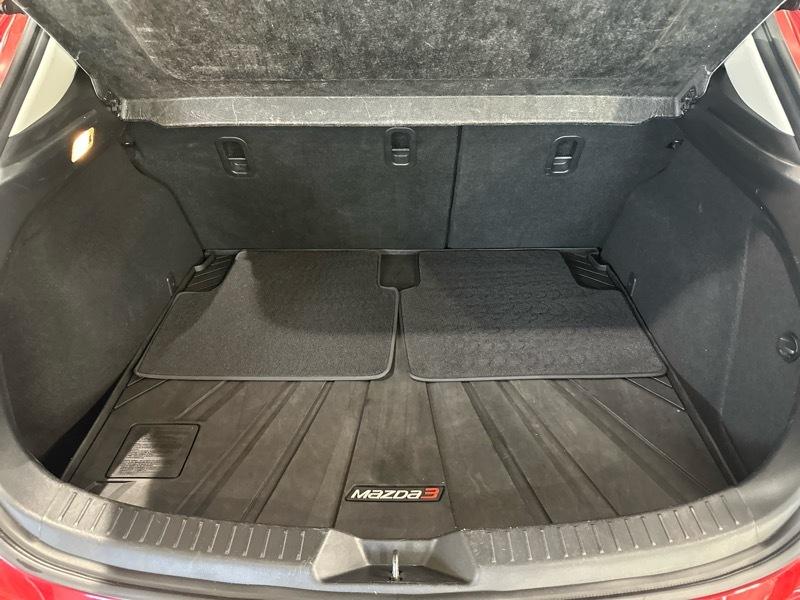 Mazda MAZDA3 i Grand Touring AT 5-Door 2014
