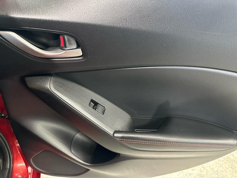 Mazda MAZDA3 i Grand Touring AT 5-Door 2014