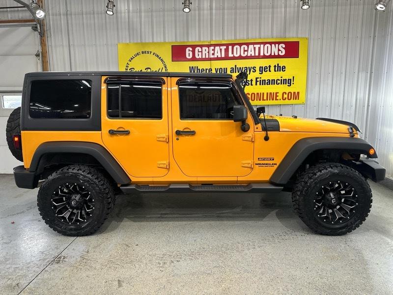 Jeep Wrangler Unlimited Sport 4WD 2012
