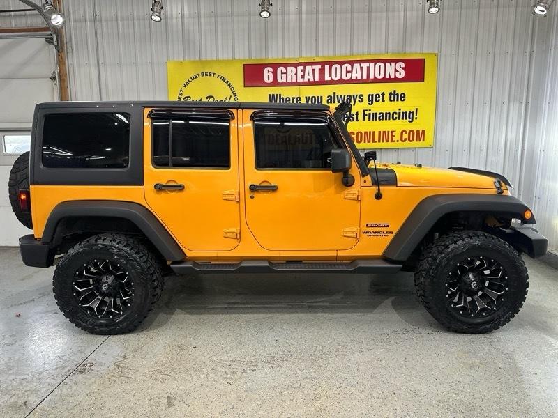 Jeep Wrangler Unlimited Sport 4WD 2012
