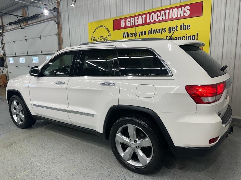 Jeep Grand Cherokee Overland 4WD 2011