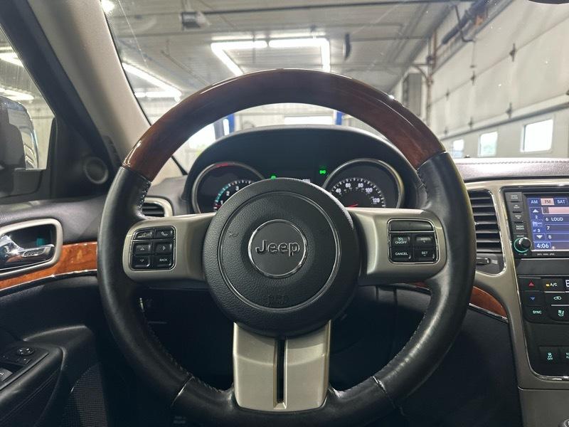 Jeep Grand Cherokee Overland 4WD 2011