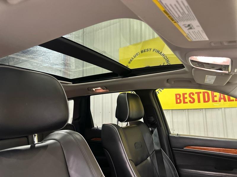 Jeep Grand Cherokee Overland 4WD 2011