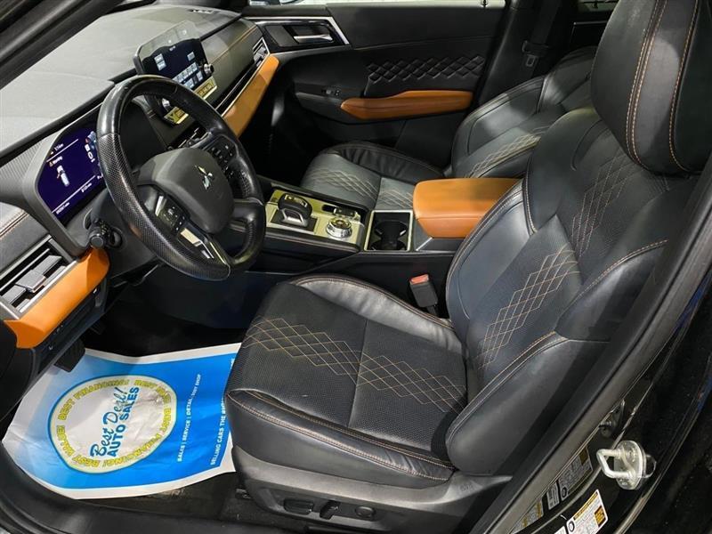Mitsubishi Outlander SEL 4WD 2022