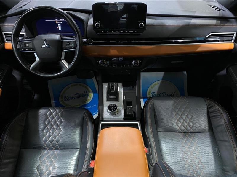 Mitsubishi Outlander SEL 4WD 2022