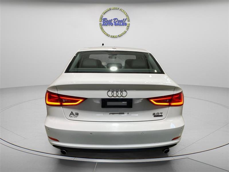 Audi A3 Sedan 2.0 TFSI Premium Plus quattro AWD 2015