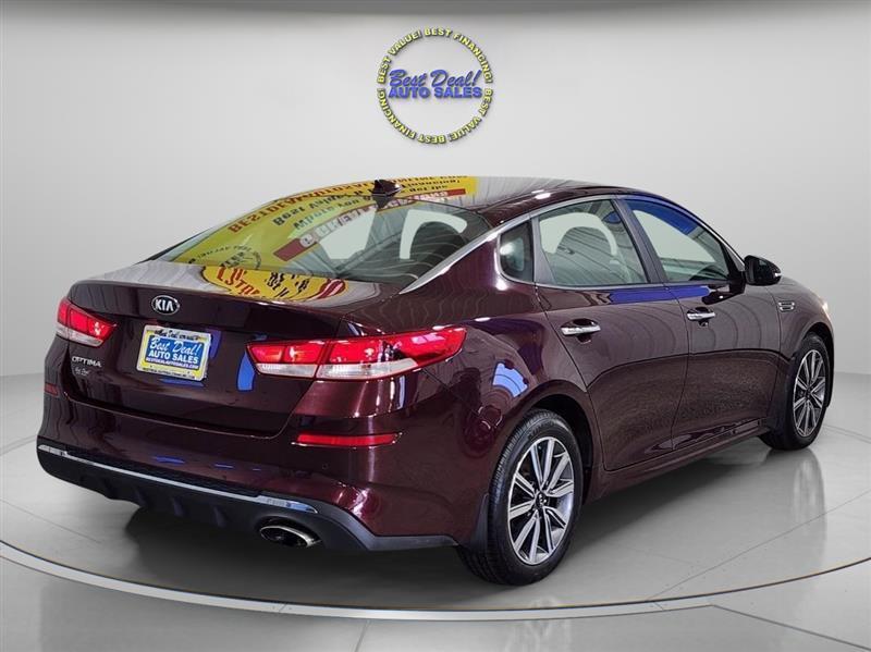 Kia Optima  2019