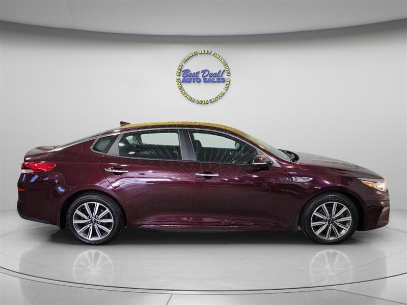 Kia Optima  2019