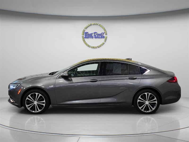 Buick Regal  2018