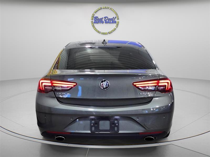 Buick Regal  2018