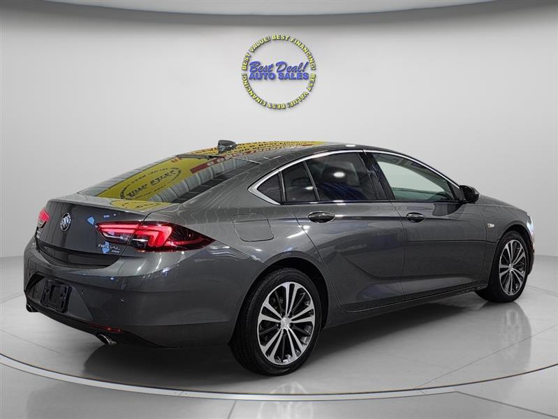 Buick Regal  2018