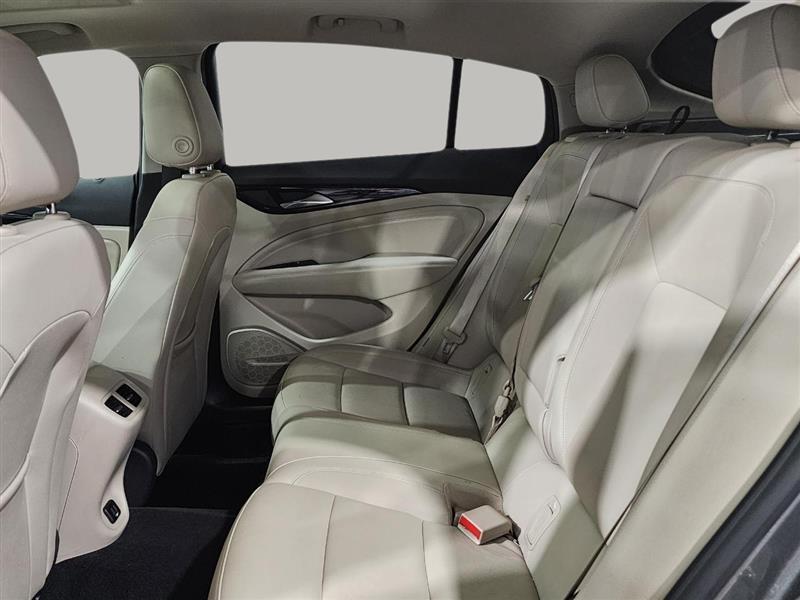 Buick Regal  2018