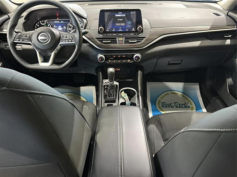 Nissan Altima 2.5 SV AWD 2024