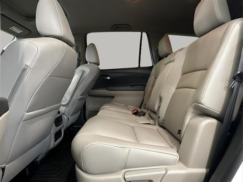 Honda Pilot EX-L w/Navigation AWD 2018