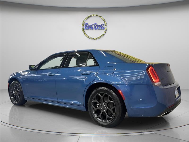 Chrysler 300 Touring L AWD 2022