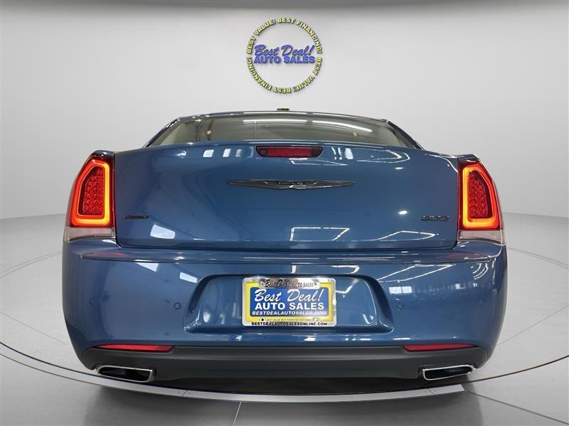 Chrysler 300 Touring L AWD 2022