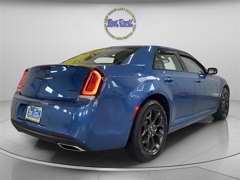 Chrysler 300 Touring L AWD 2022