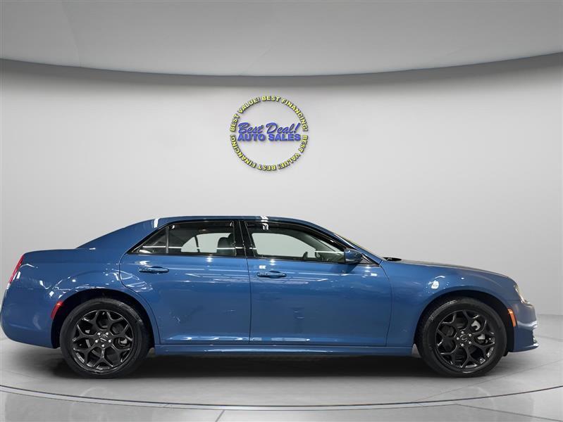 Chrysler 300 Touring L AWD 2022