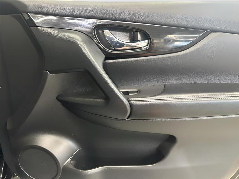 Nissan Rogue Sport SV AWD 2021