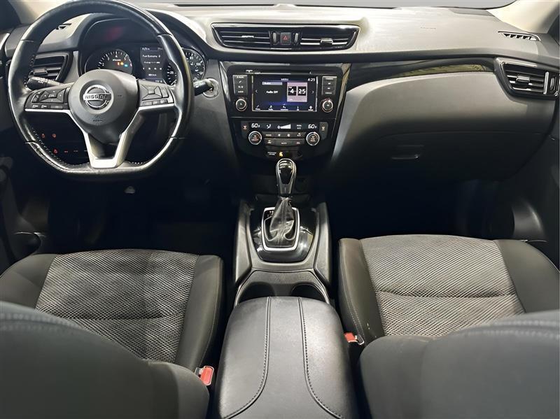 Nissan Rogue Sport SV AWD 2021