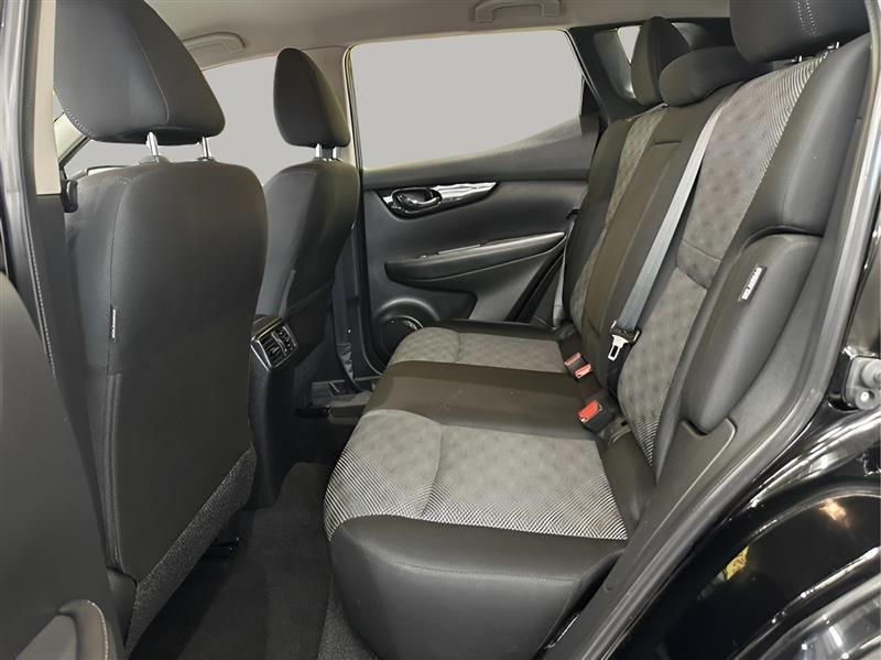 Nissan Rogue Sport SV AWD 2021