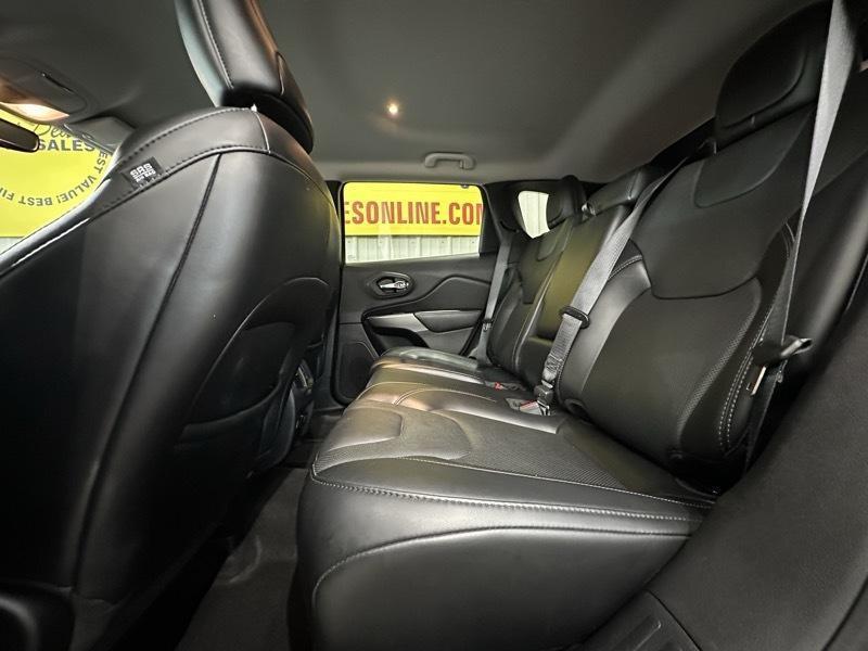 Jeep Cherokee Latitude Lux 4WD 2021
