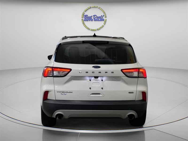 Ford Escape Hybrid Titanium 2020