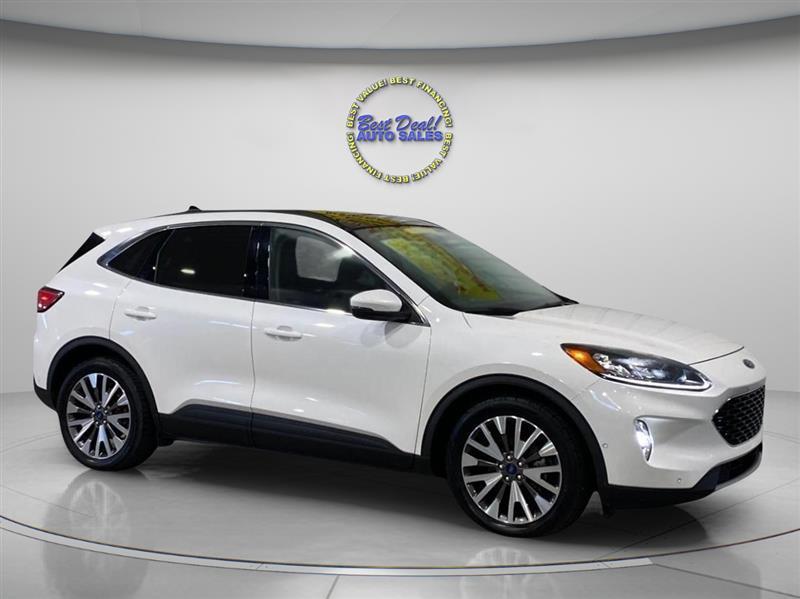 Ford Escape Hybrid Titanium 2020