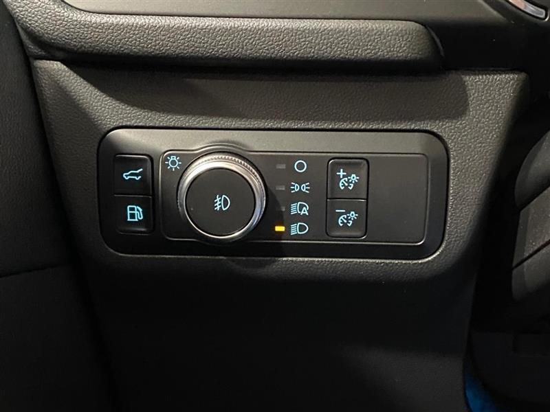 Ford Escape Hybrid Titanium 2020
