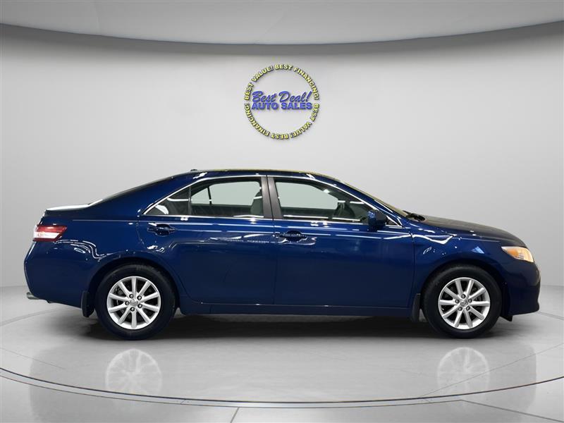 Toyota Camry  2010