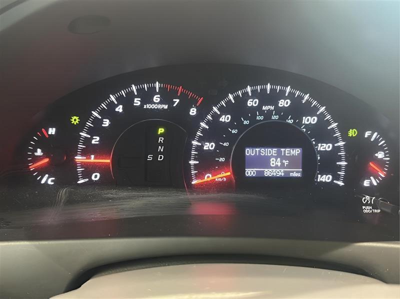 Toyota Camry  2010