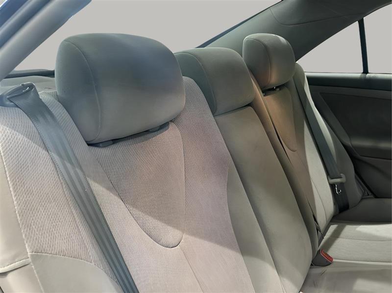 Toyota Camry  2010