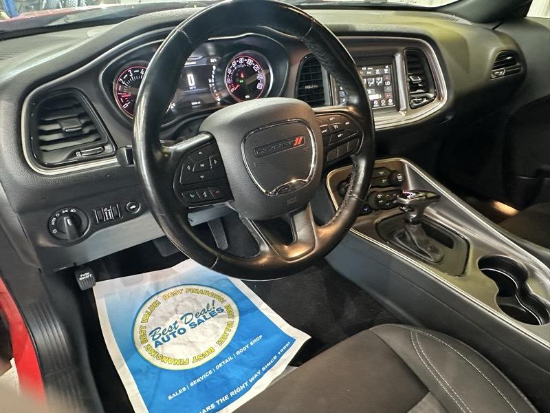 Dodge Challenger SXT AWD 2019