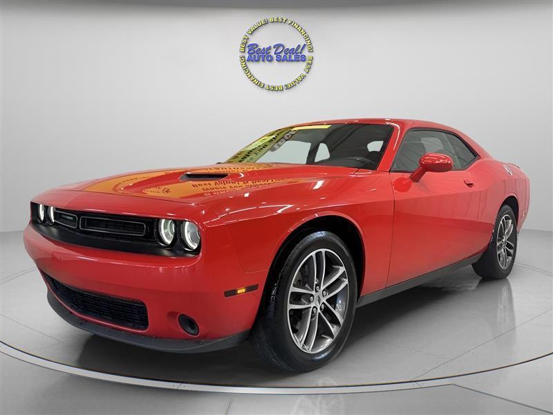 2019 Dodge Challenger SXT AWD