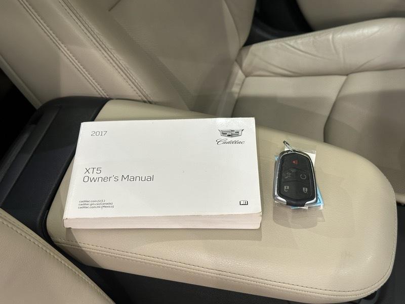 Cadillac XT5 Luxury AWD 2017