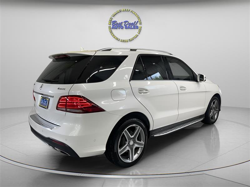 Mercedes-Benz GLE-Class GLE400 4MATIC 2016