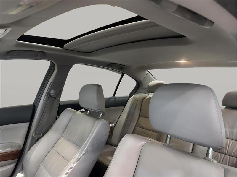 Honda Accord EX-L Sedan AT 2011
