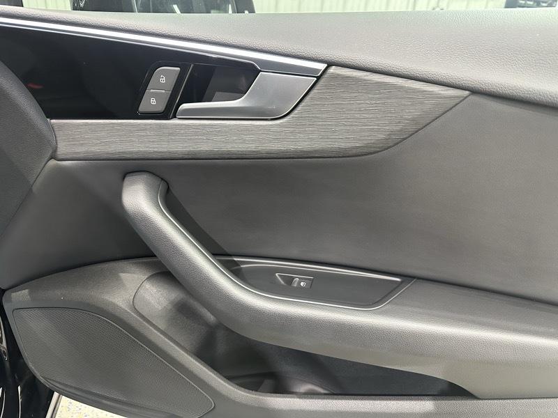 Audi A5 Premium 40 TFSI quattro 2021
