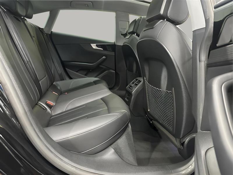 Audi A5 Premium 40 TFSI quattro 2021