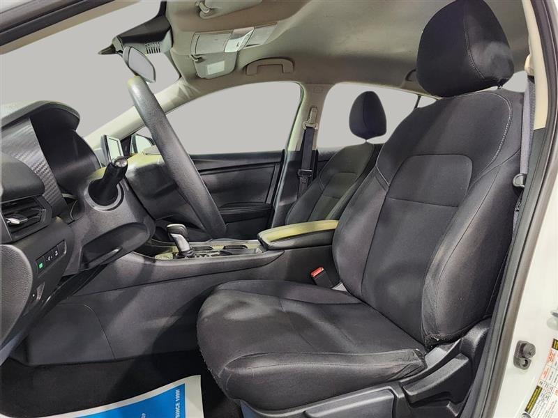 Nissan Sentra S 2024